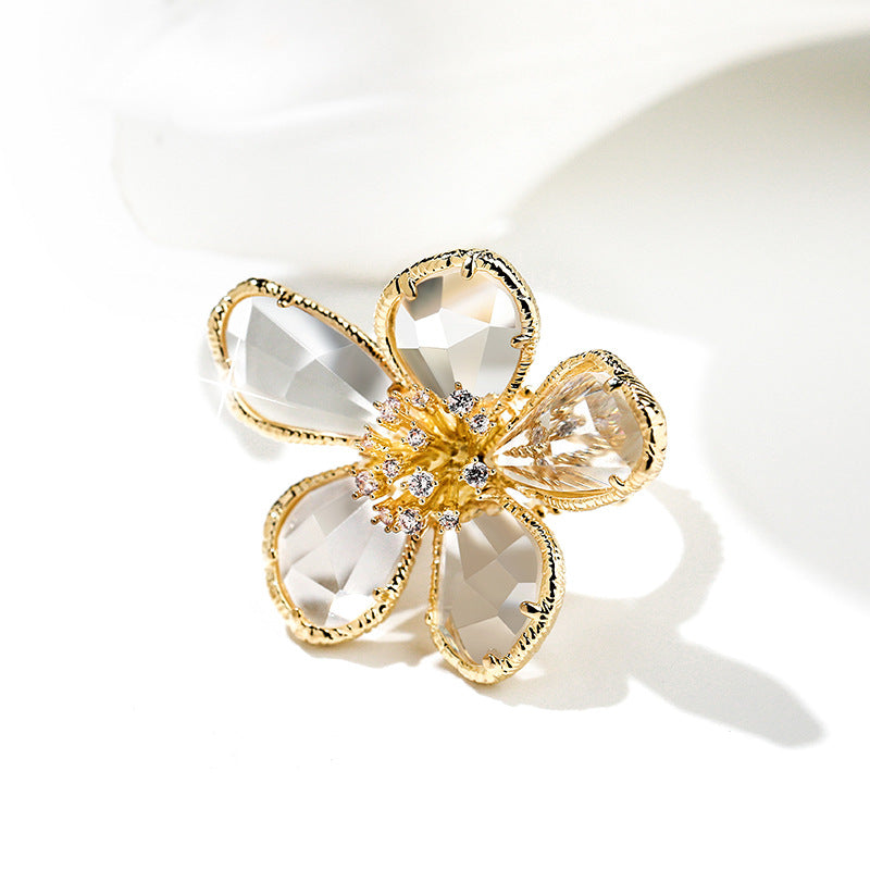 Stylish Exaggerated Crystal Flower Ring