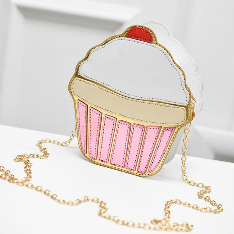 Ice Cream - cupcake Shoulder Bags